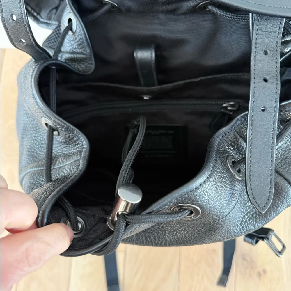 COACH Black Leather Men's Henry Backpack